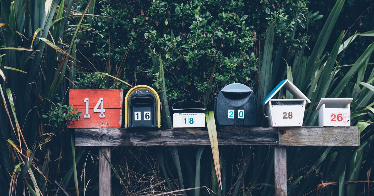 Der elektronische Postbote: Welche E-Mail-Verteiler sind für Vereine geeignet? Unsere Top 3